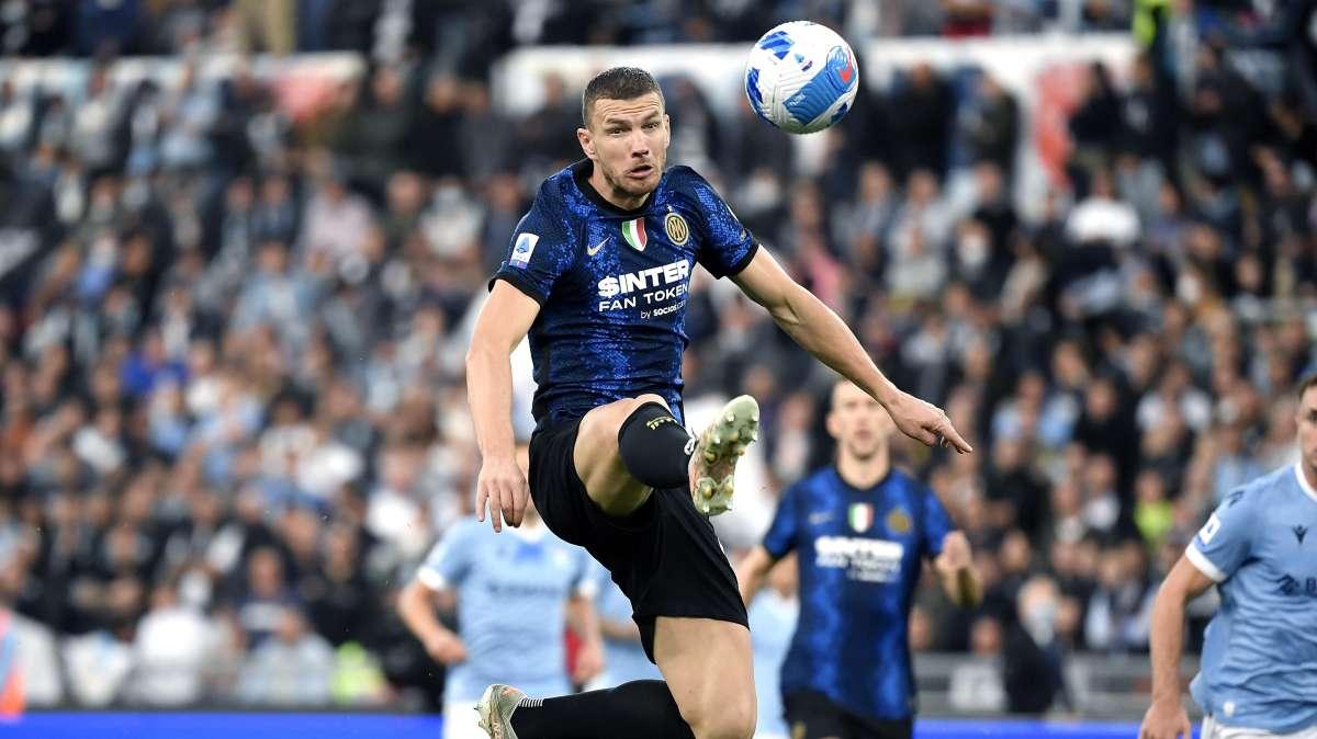 La pagella di Edin Dzeko: regge l'attacco da solo, San Siro è casa sua