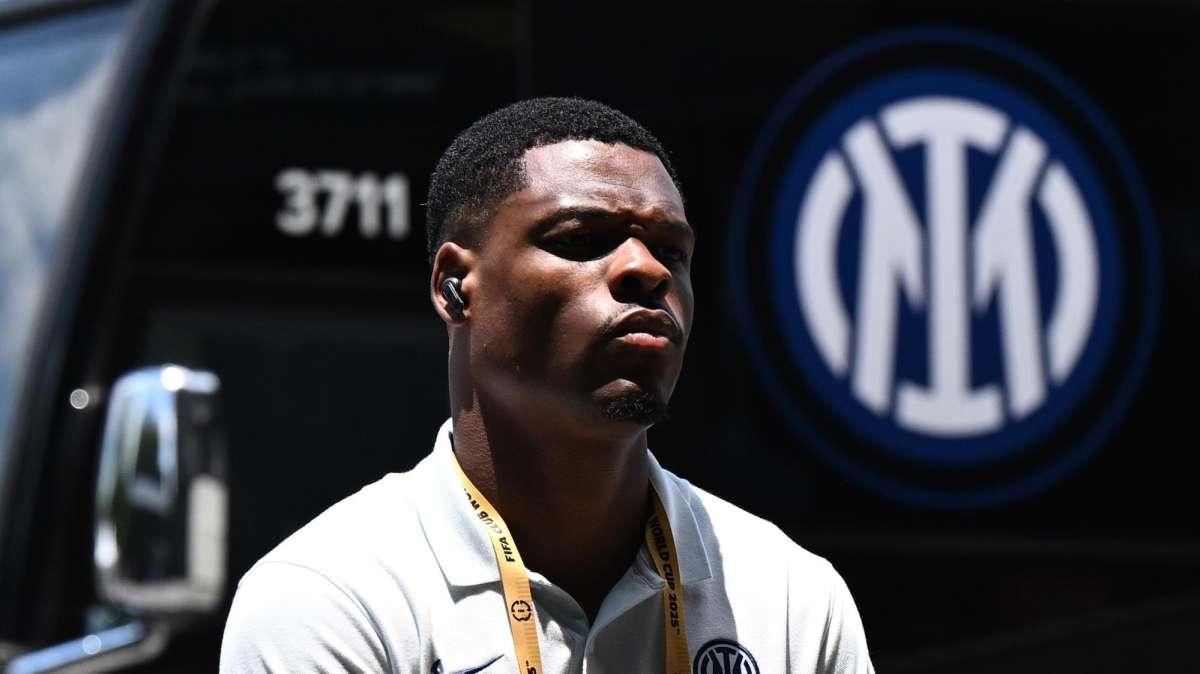 Dumfries al City? Nessun assalto, Inter fiduciosa. Scade la clausola di Thuram: futuro a Milano
