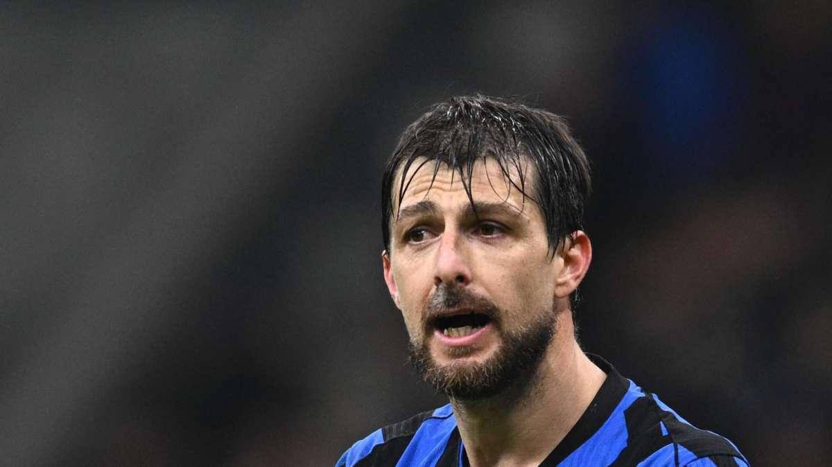 Acerbi in pole su de Vrij, ma la scelta non è presa: oggi il responso sulla difesa
