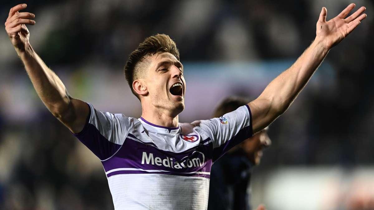 Amrabat croce e delizia, Piatek spara ancora: la Fiorentina batte lo Spezia al Picco