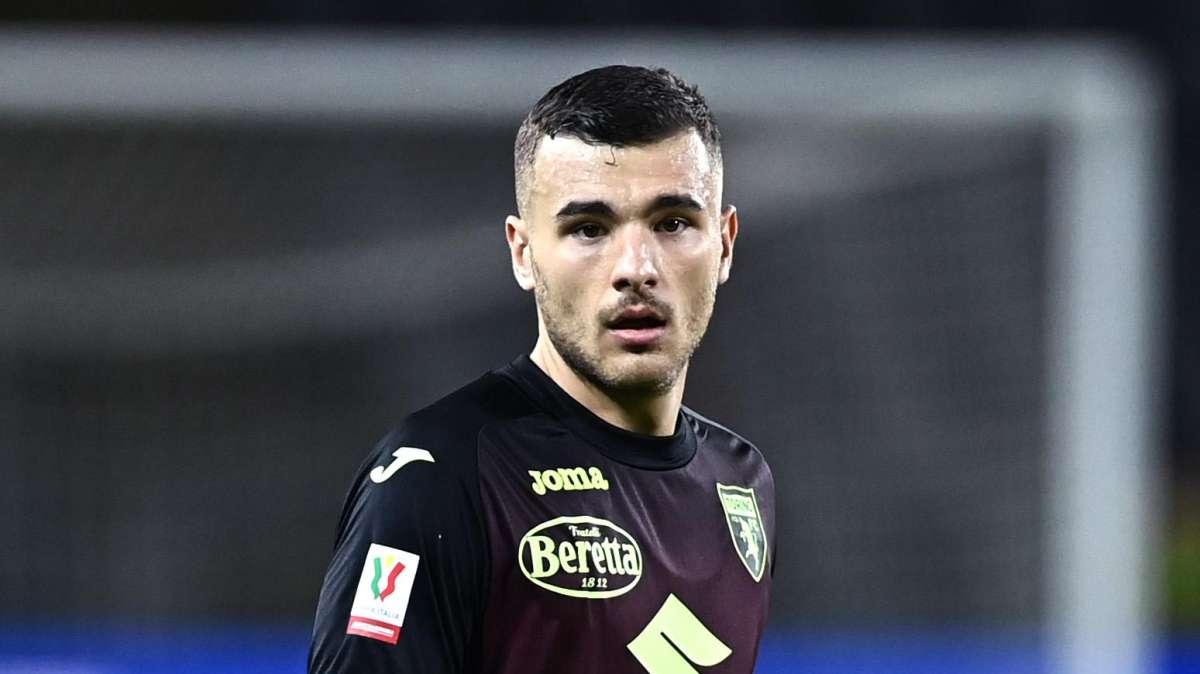 Inter, per Buongiorno serve una cessione: chiesto al giocatore di aspettare. Il punto sul Napoli