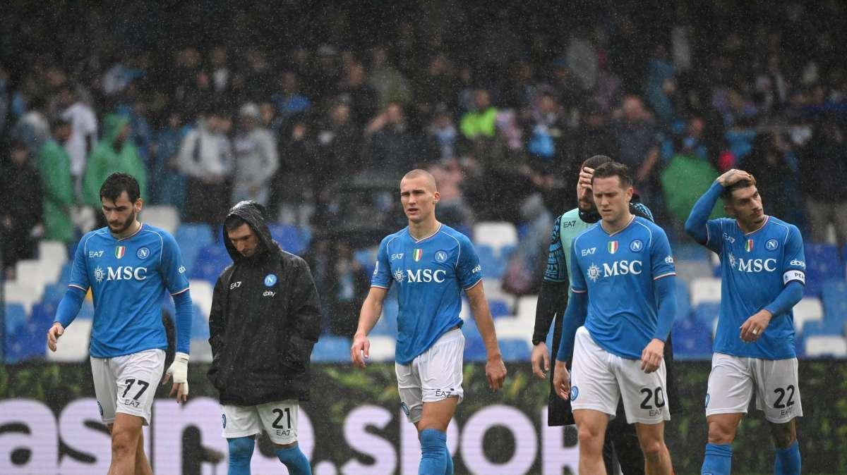 Napoli, Mazzarri ritrova Zielinski e perde un altro difensore. Ecco la scelta sul terzino sinistro