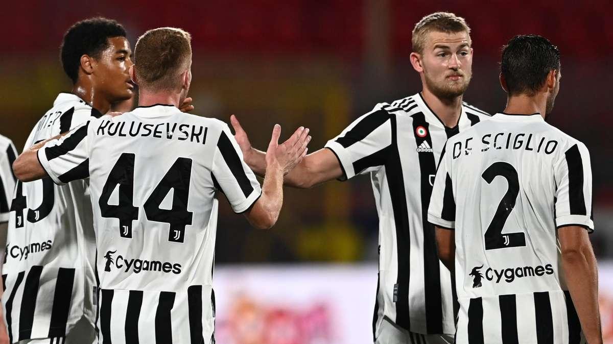 Le formazioni ufficiali di Juve-Milan: Chiesa a riposo