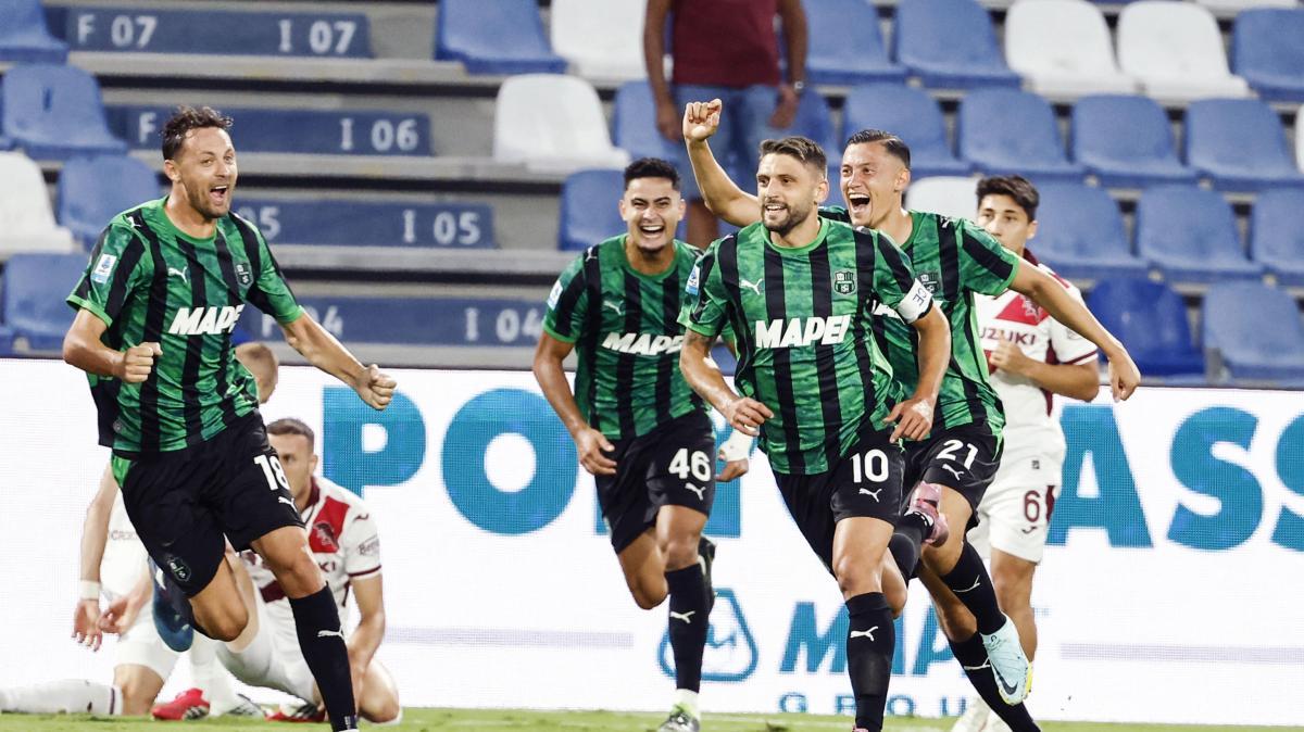 Sassuolo: Aquilani, 'Berardi è un campione, merita il ritorno in azzurro'