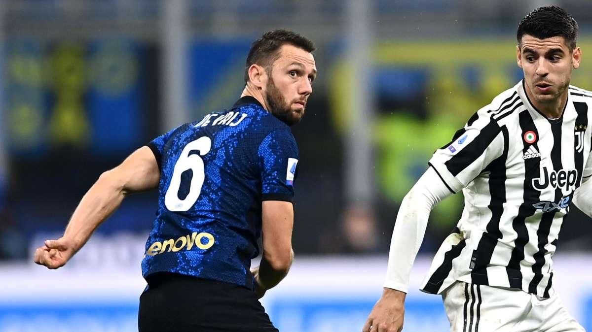 De Vrij tiene in ansia l'Inter: sostituito al 90' per un problema muscolare