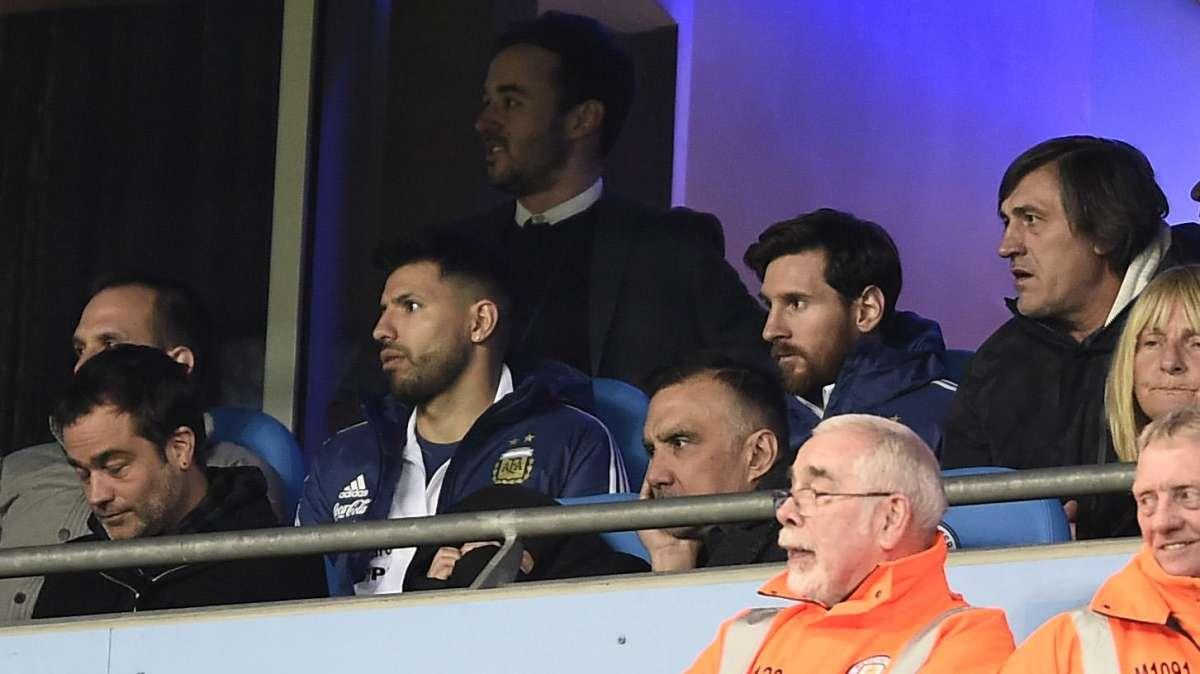 PSG, non gli bastano Neymar e Mbappé: Messi ha chiesto anche Aguero