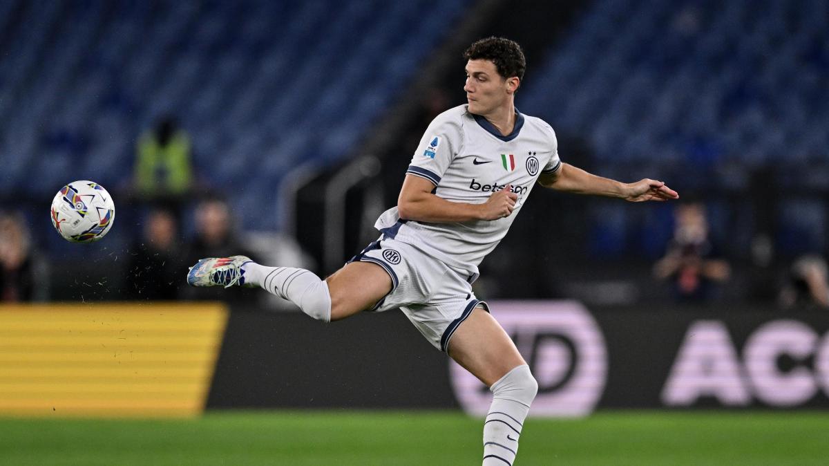 Pavard vuole provarci, ma l'Inter no. Il club vuole la cessione