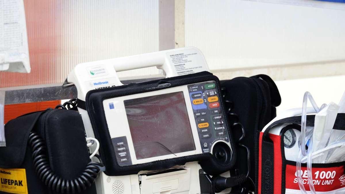 La Camera dà il via libera per la legge: i defibrillatori saranno obbligatori