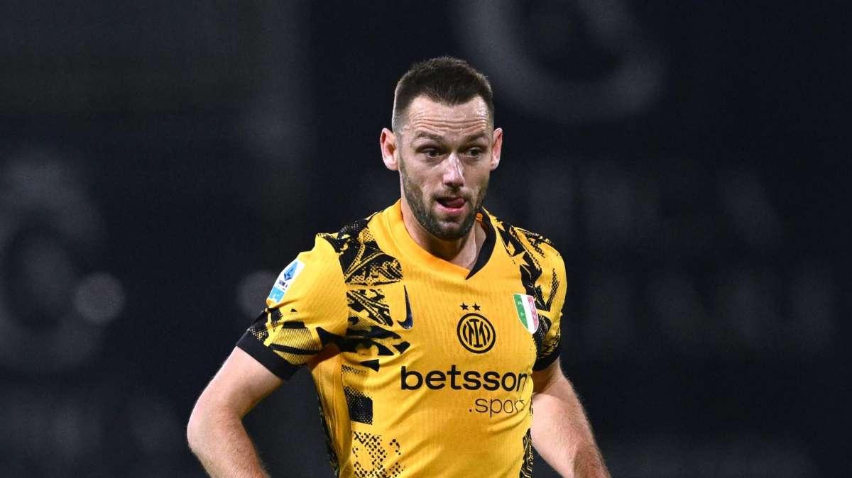 De Vrij è una garanzia, l'Inter ha in mente una nuova proposta per il rinnovo