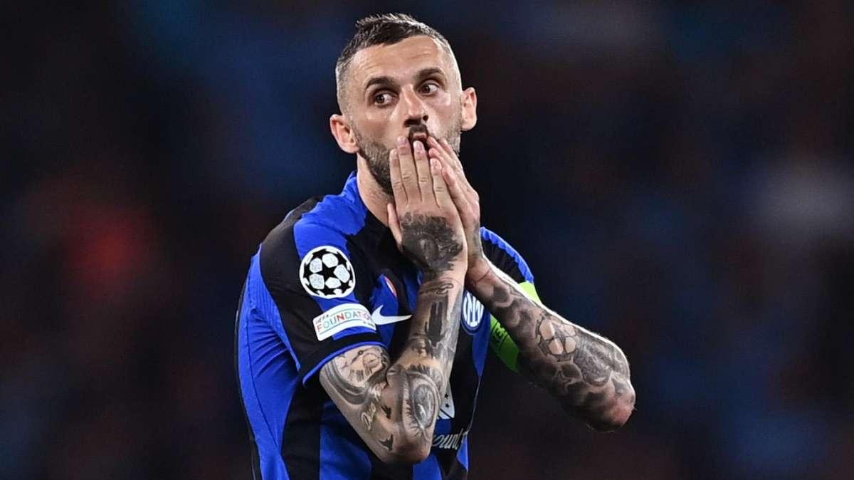 Brozovic, il Barcellona ha provato l'inserimento last minute