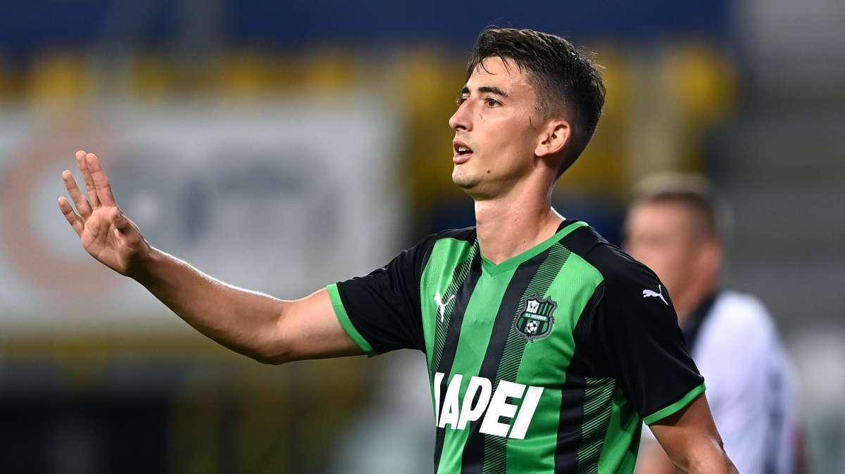 I nerazzurri monitorano Djuricic, ma c'è tanta concorrenza in Europa