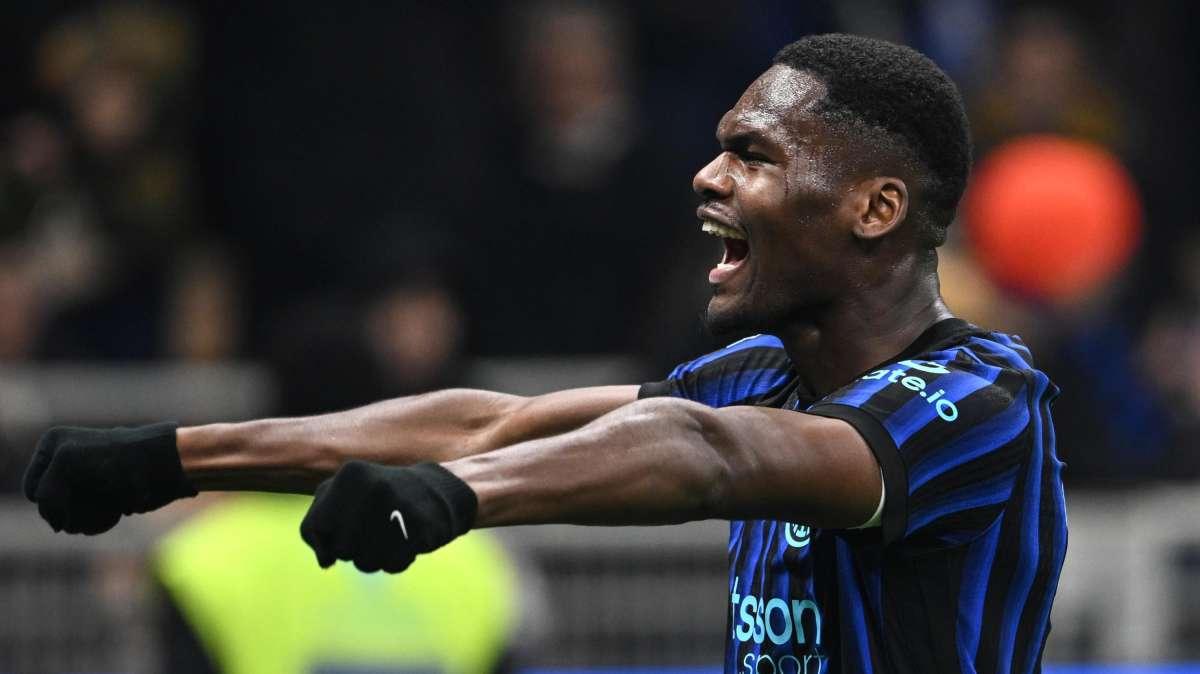 Anche Bonny partecipa alla festa: giocata balistica di alta scuola per il 5-1 dell'Inter