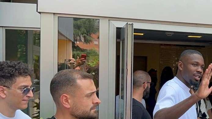 UFFICIALE - Thuram ha scelto la maglia numero 9! L'Inter lo annuncia con un video