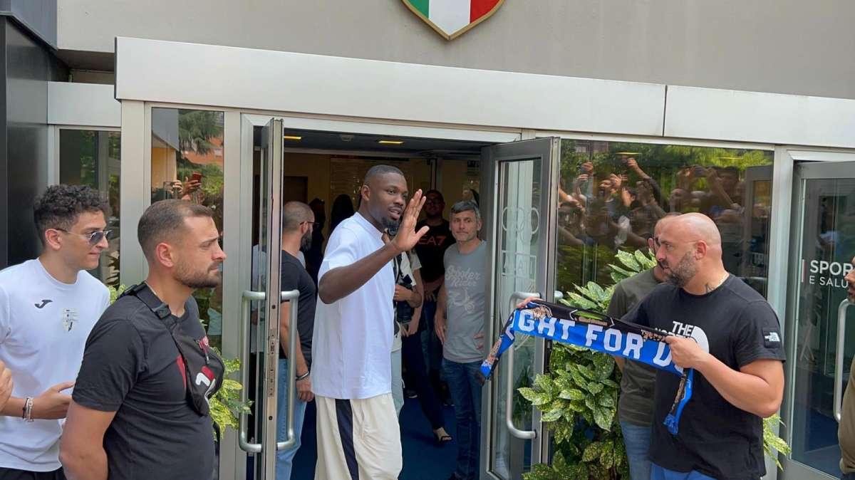 Con Thuram torna la "vecchia" Inter: baricentro basso per sfruttare la sua velocità