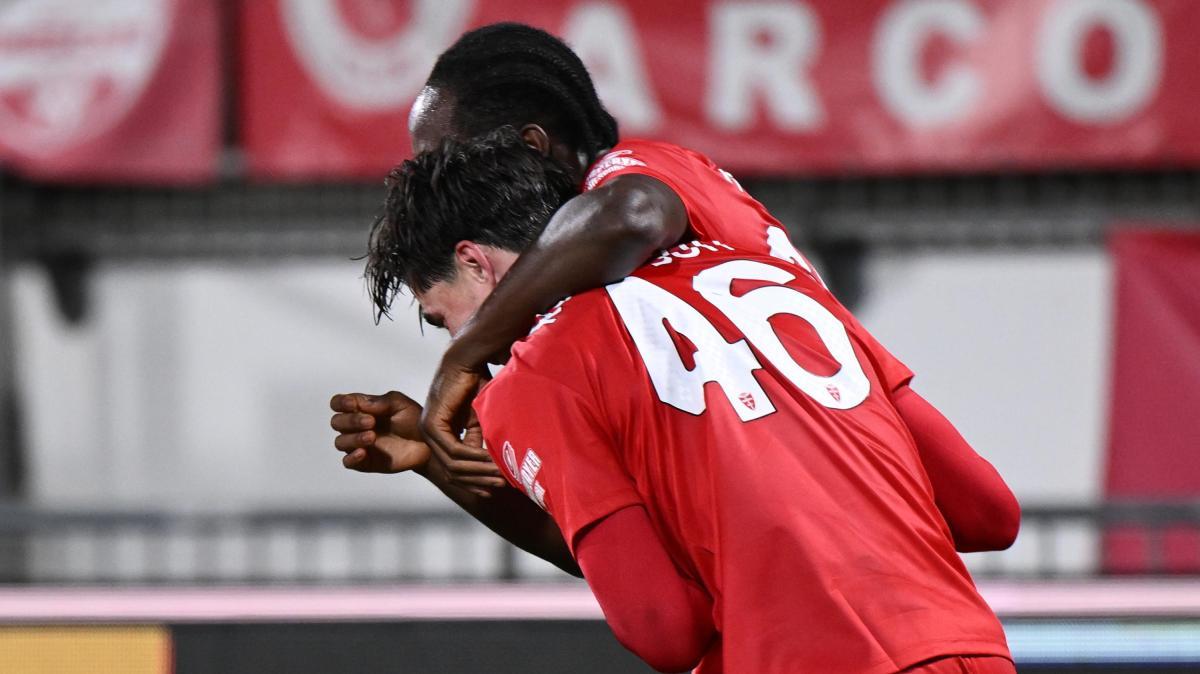 Monza-Cagliari 4-0: crollo dei sardi, Juric fa la goleada