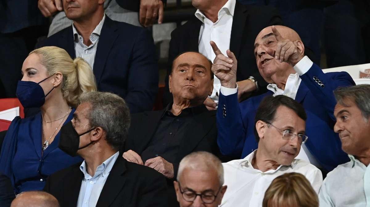 ULTIM'ORA - Silvio Berlusconi è morto: il proprietario del Monza scompare a 86 anni