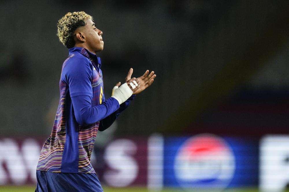 Il Barcellona perde Lamine Yamal per circa 3 settimane, salta anche la Nazionale