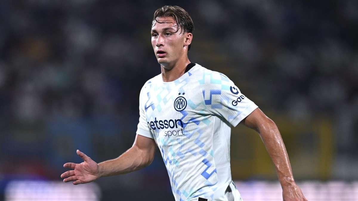 Oltre 30 cross per i nerazzurri. Forse sarebbero serviti i cm di Pio Esposito