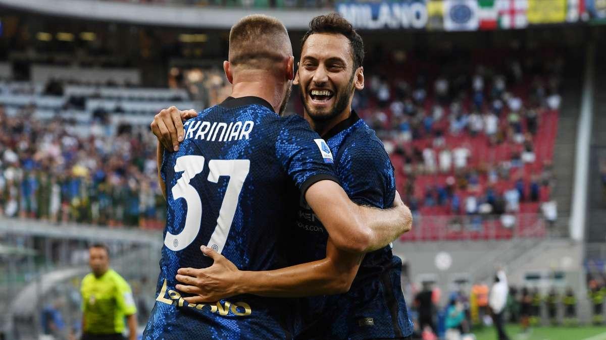 Le pagelle di Calhanoglu: il turco sale in cattedra e si becca la standing ovation