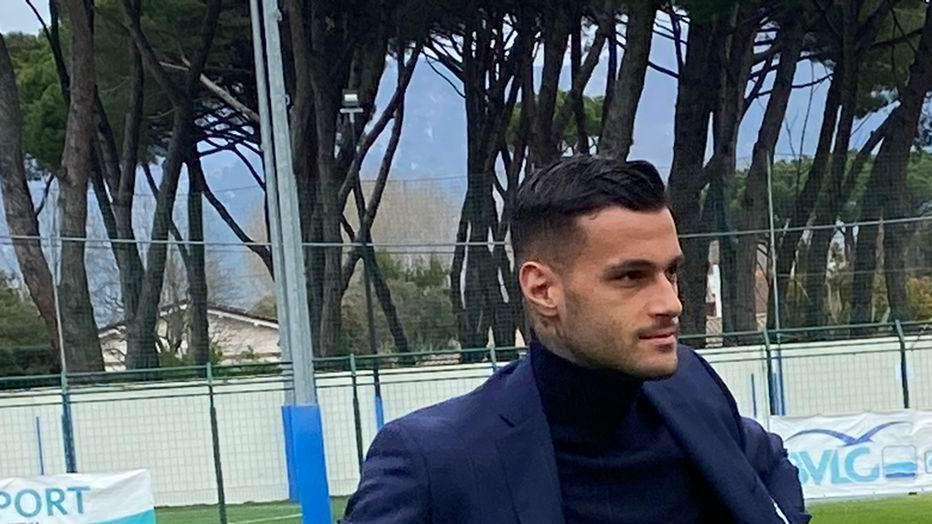 Branca consiglia l'Inter: "Scamacca ha forza e tecnica, ai nerazzurri farebbe comodo"