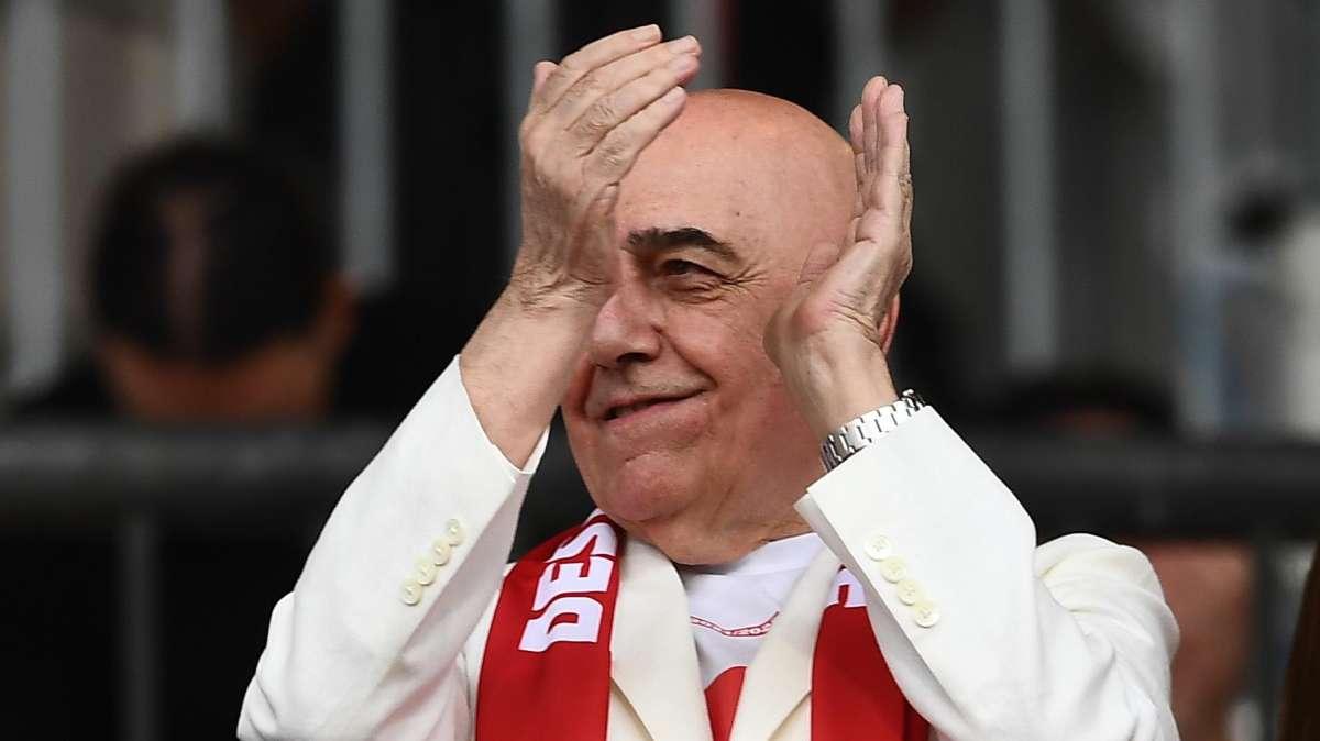 Galliani: "Chi si è rinforzata di più, Inter o Juventus? Non rispondo, tifo Milan"