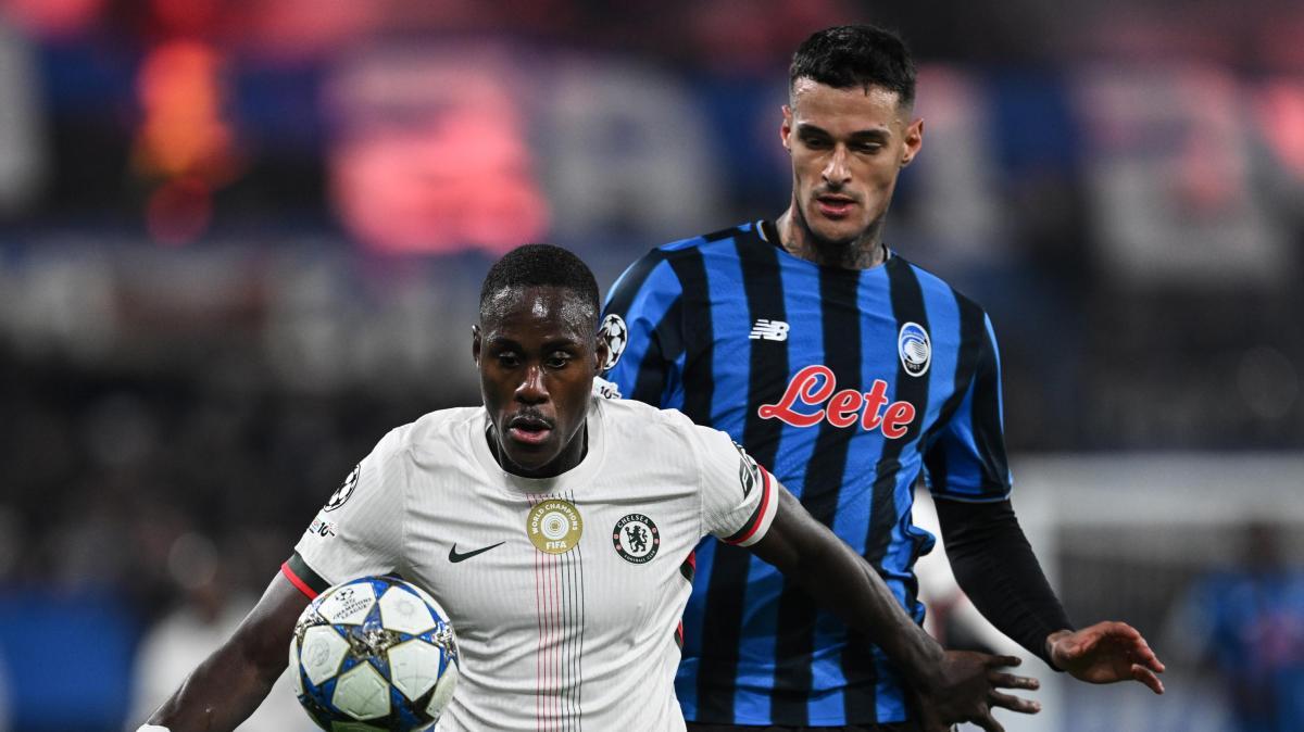 Romano ribadisce: "Anche l'Inter è su Chalobah. Una rivale italiana"