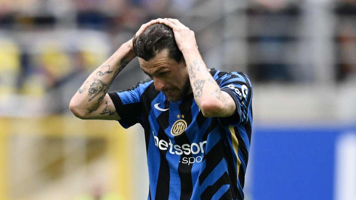 Inter, per la finale serve il miglior Acerbi: marcare Lewandowski può davvero essere più facile di Ferran?