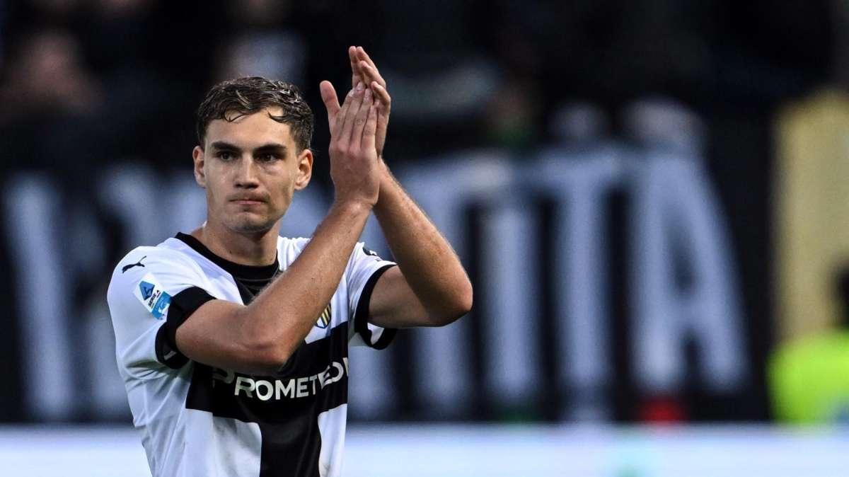 Pellegrino nome nuovo per l'attacco, le ultime su Inter-Roma. Le top news delle ore 13