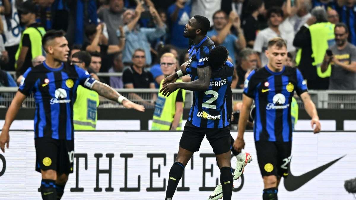 Ma che siete venuti a fa? L'Inter domina il derby in una serata da sogno: a San Siro finisce 5-1