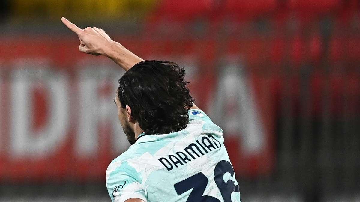 Inter-Darmian avanti tutta, il rinnovo pubblicato sui social