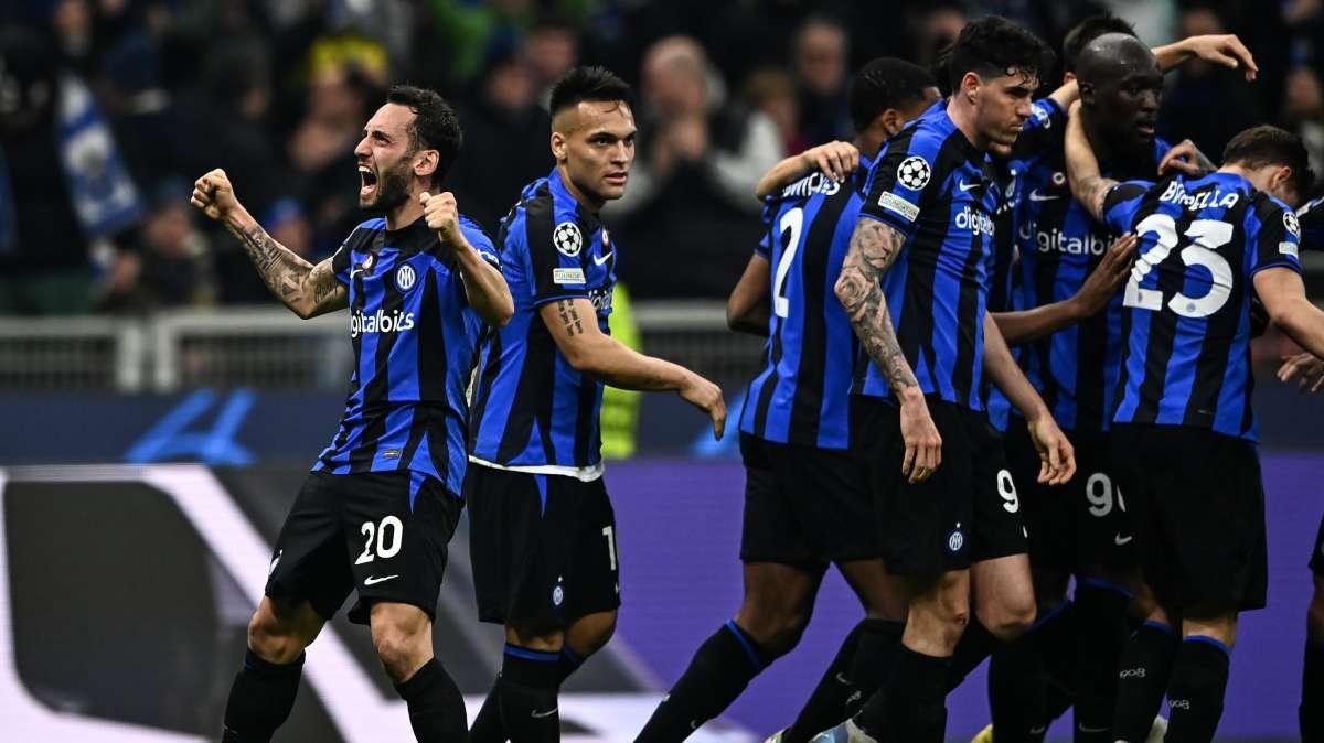 Inter, Calhanoglu si racconta: "Milano non si può paragonare ad altre città. Per me l'umiltà è fondamentale"
