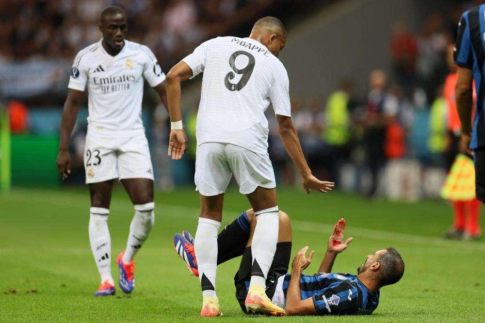 Real Madrid, Mbappé: "Un sogno giocare qui. Ancelotti ci chiede di muoverci molto"