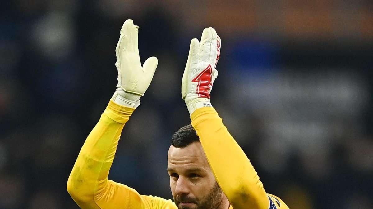 Handanovic, l'Inter vuole prolungare per un solo anno: il portiere rilancia