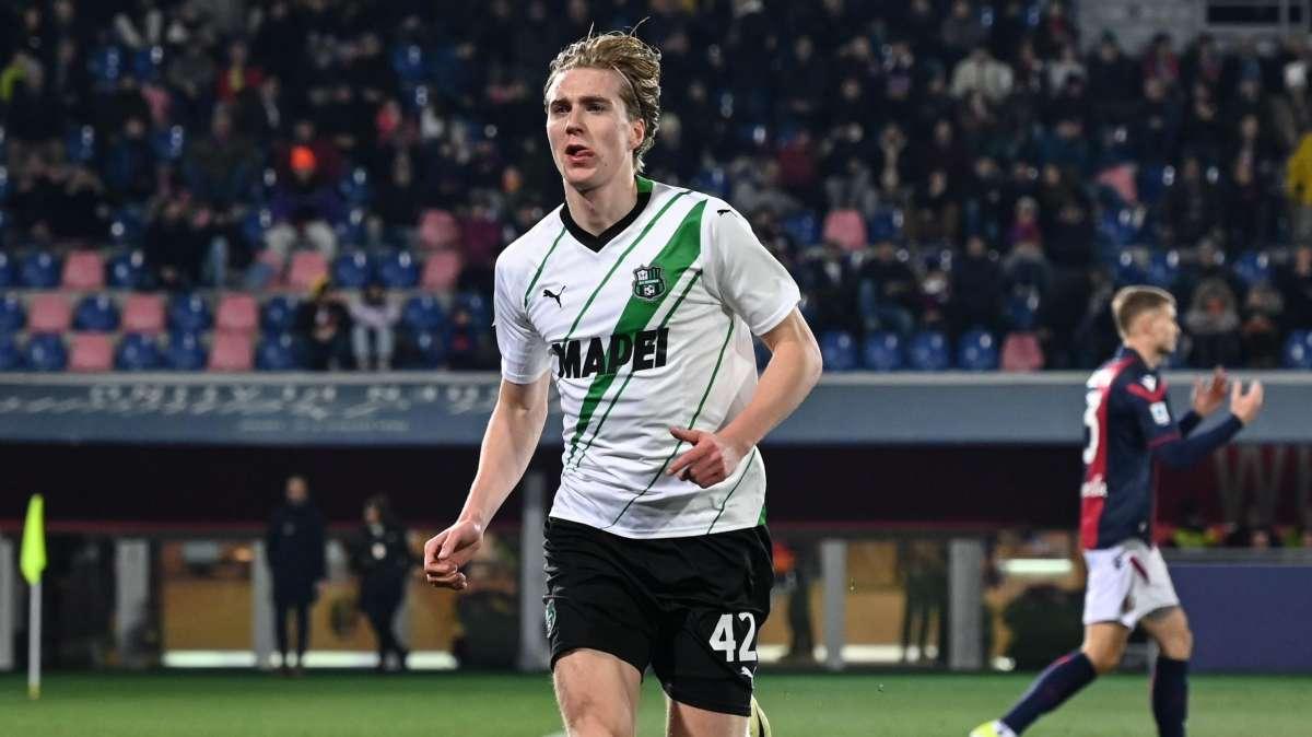 Lecce-Sassuolo, le formazioni ufficiali: Camarda in panca, Thorstvedt dal 1'