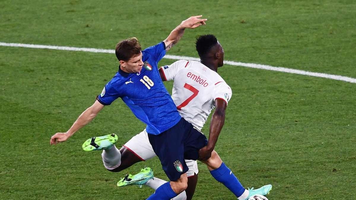 Barella sulla Spagna: "Xavi e Iniesta leggende. Busquets oggi tra i migliori al mondo"