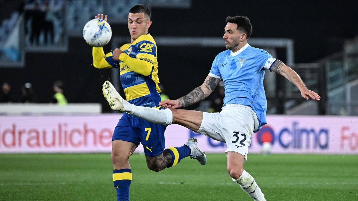 Lazio: lussazione della spalla per Gudmundsson, slitta il rientro di Cataldi