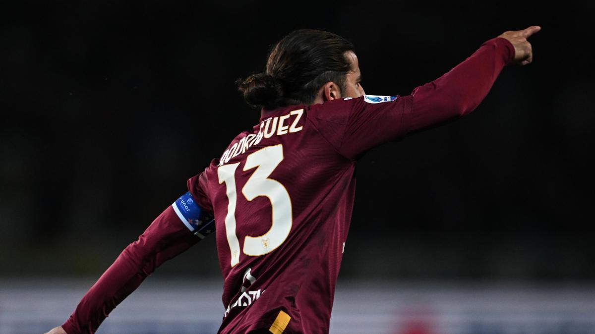 Rodriguez firma per il Betis, il fratello soddisfatto: "Top club, desiderio che diventa realtà"