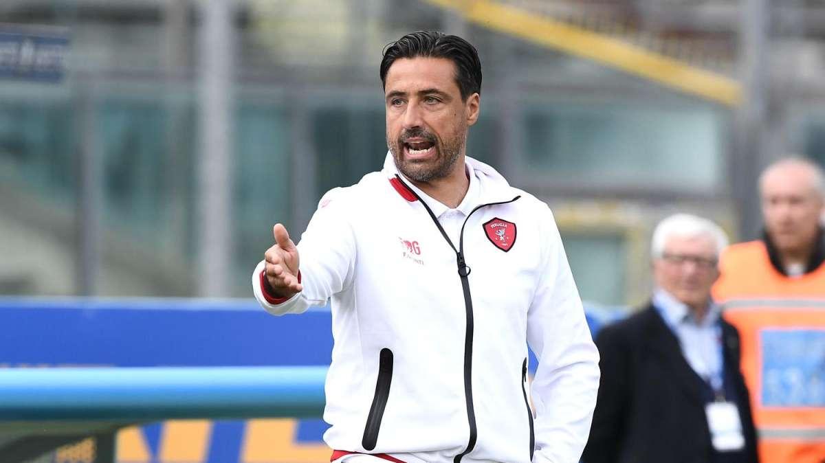 L'ex allenatore di Djaló: "Lo vedo meglio in una difesa a tre. E preferisce giocare a piede invertito"