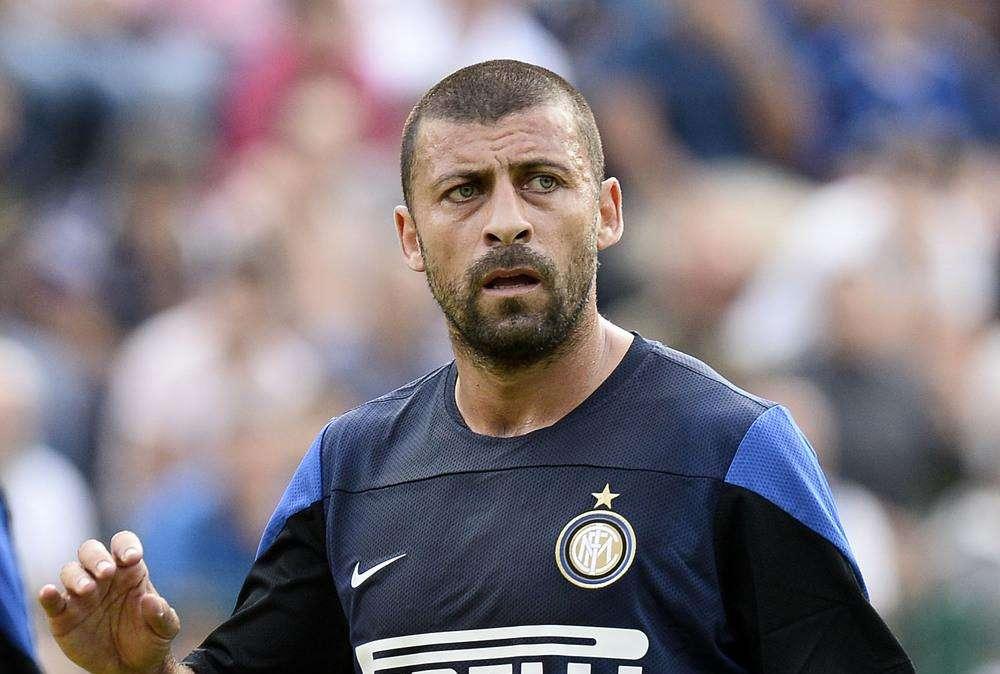 Walter Samuel torna a Trigoria: la Roma gli dona la storica maglia numero 19