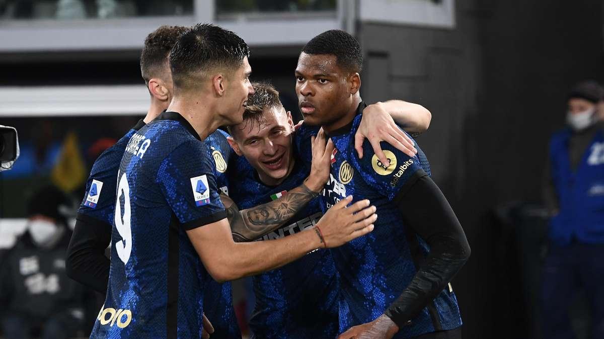 Dumfries a Dazn: "La squadra mi ha aiutato. Scudetto? Ci crediamo"