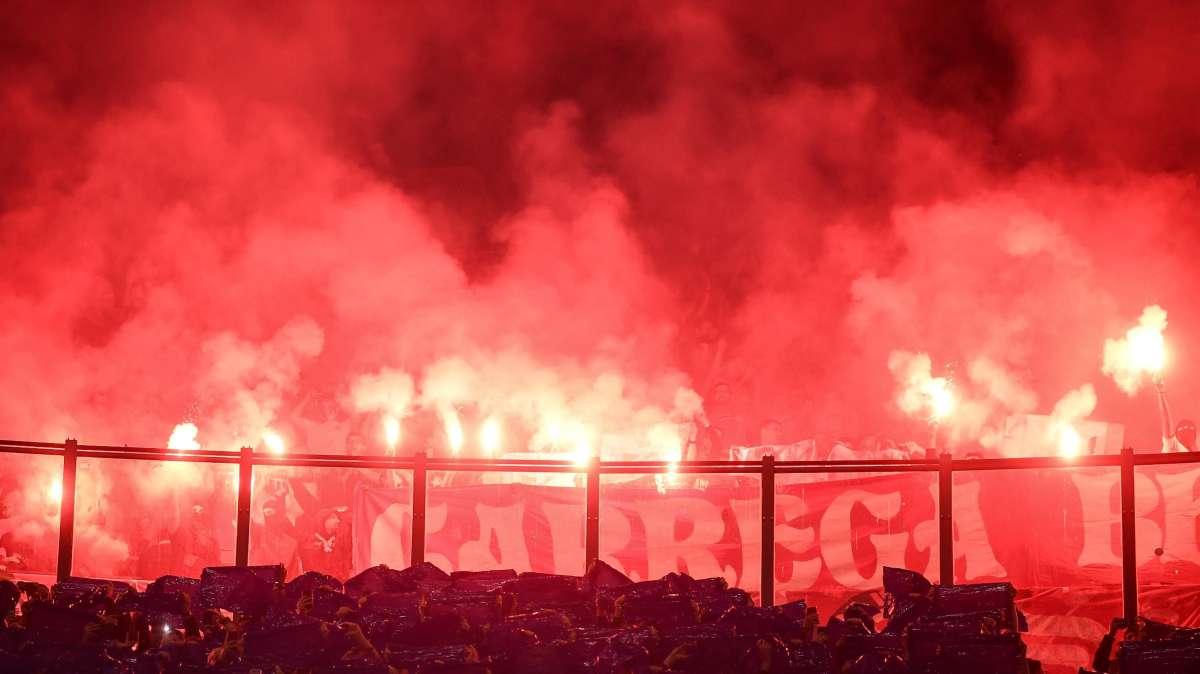 L'Uefa mette nel mirino gli ultras del Benfica: gara con l'Inter a porte chiuse?