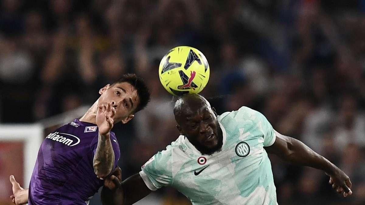 Lukaku in forma smagliante, Dzeko meno: chi parte titolare in finale di Champions?