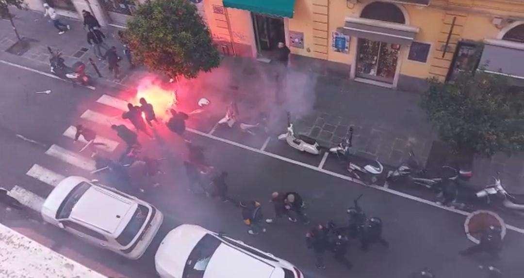 Scontri tra tifosi di Spezia e Lazio, arresti e un ferito
