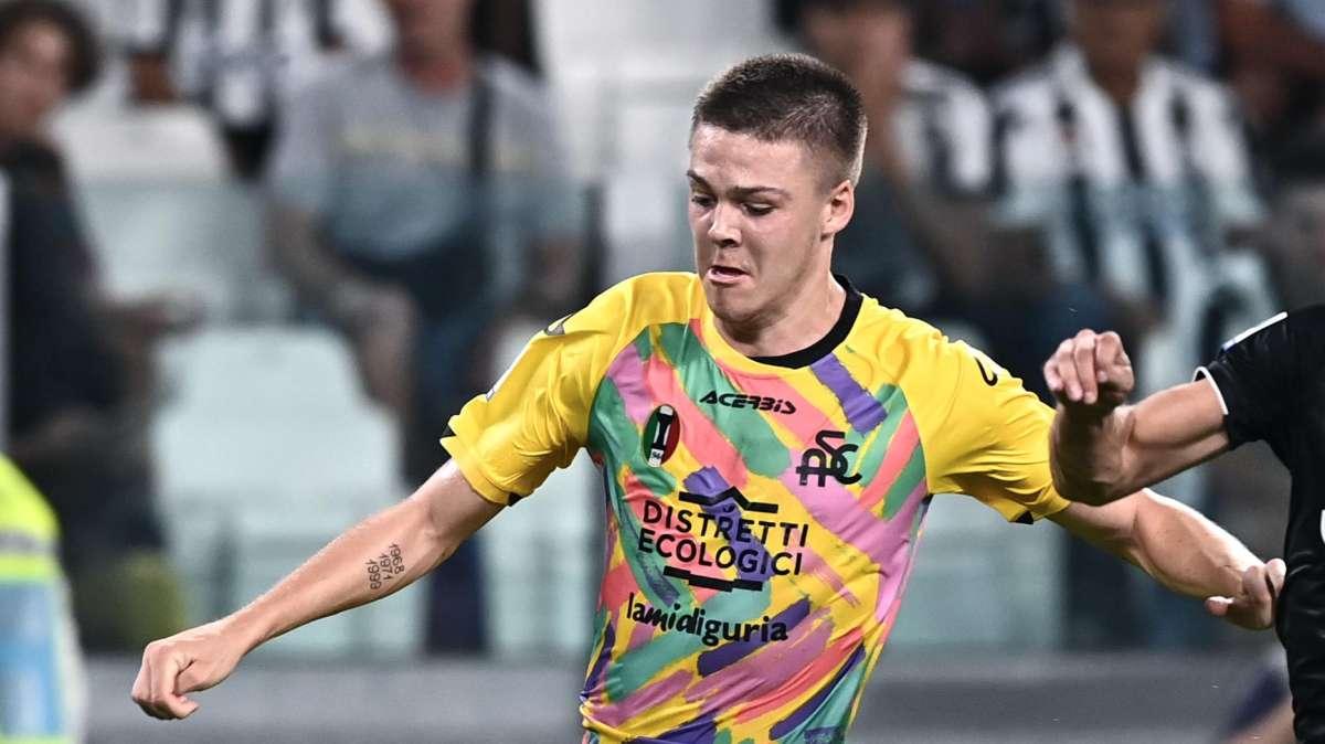 Inter, Holm piace in Premier League: lo Spezia respinge la proposta del Brighton