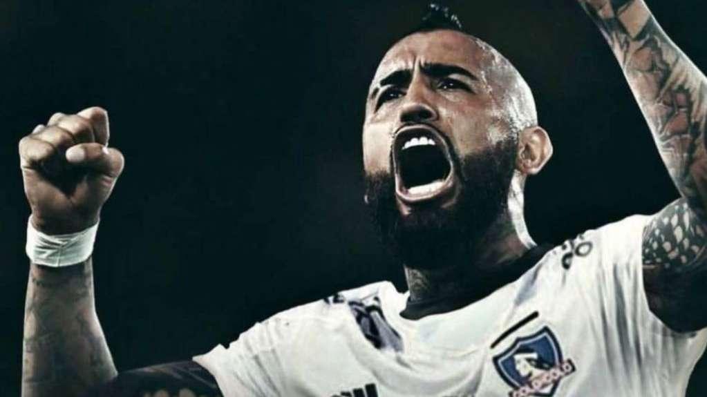 Vidal fa discutere: pubblica su IG una foto con la maglia del Colo Colo