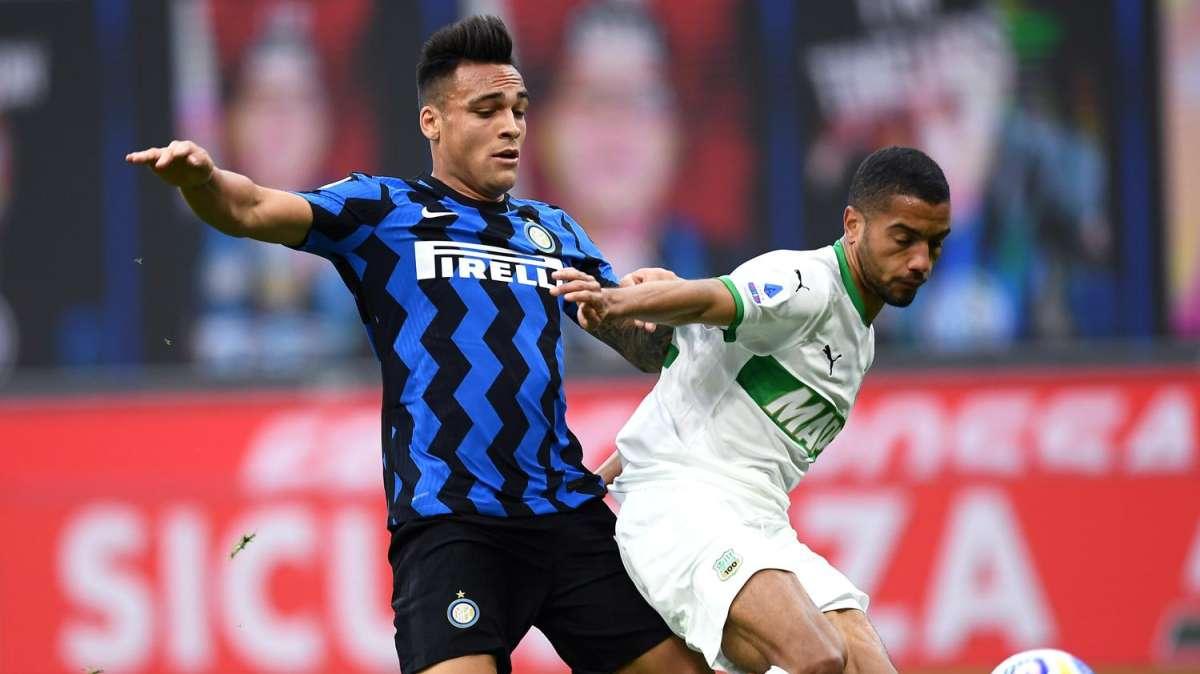 Lautaro: "Io e Lukaku cresciuti grazie a Conte. Milito mi chiama quando non vado bene"
