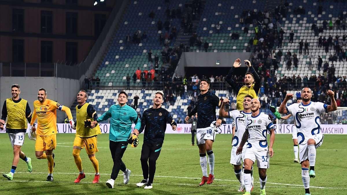 Serie A, giovedì ufficiale la nuova regola: panchine fino a 15 giocatori