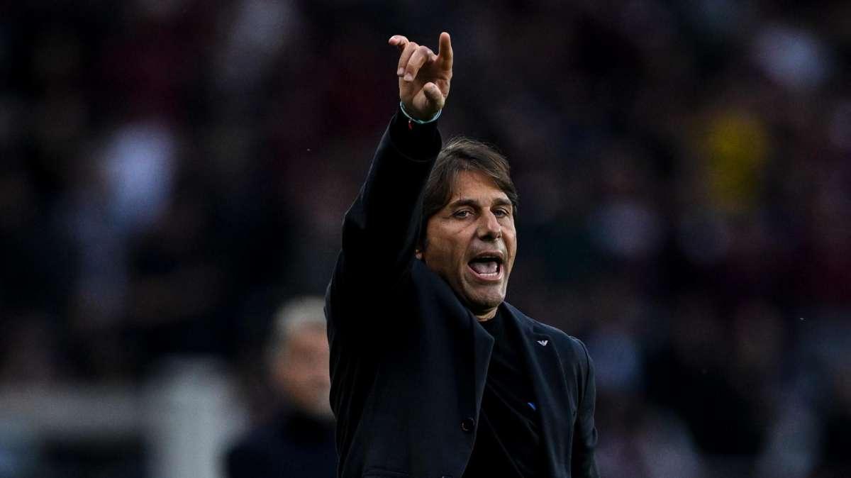 Conte punge ancora l'Inter? L'allenatore del Napoli: "Appena qualcuno ha parlato di arbitri..."