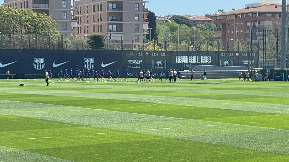 Barcellona, le indicazioni dall'allenamento: Baldé e Lewandowski out (VIDEO)