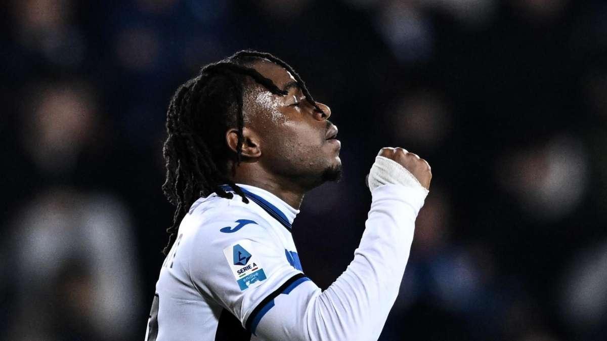 L'Inter vuole la valutazione esatta, Lookman la priorità. Alternative? Solo approcci con agenti 